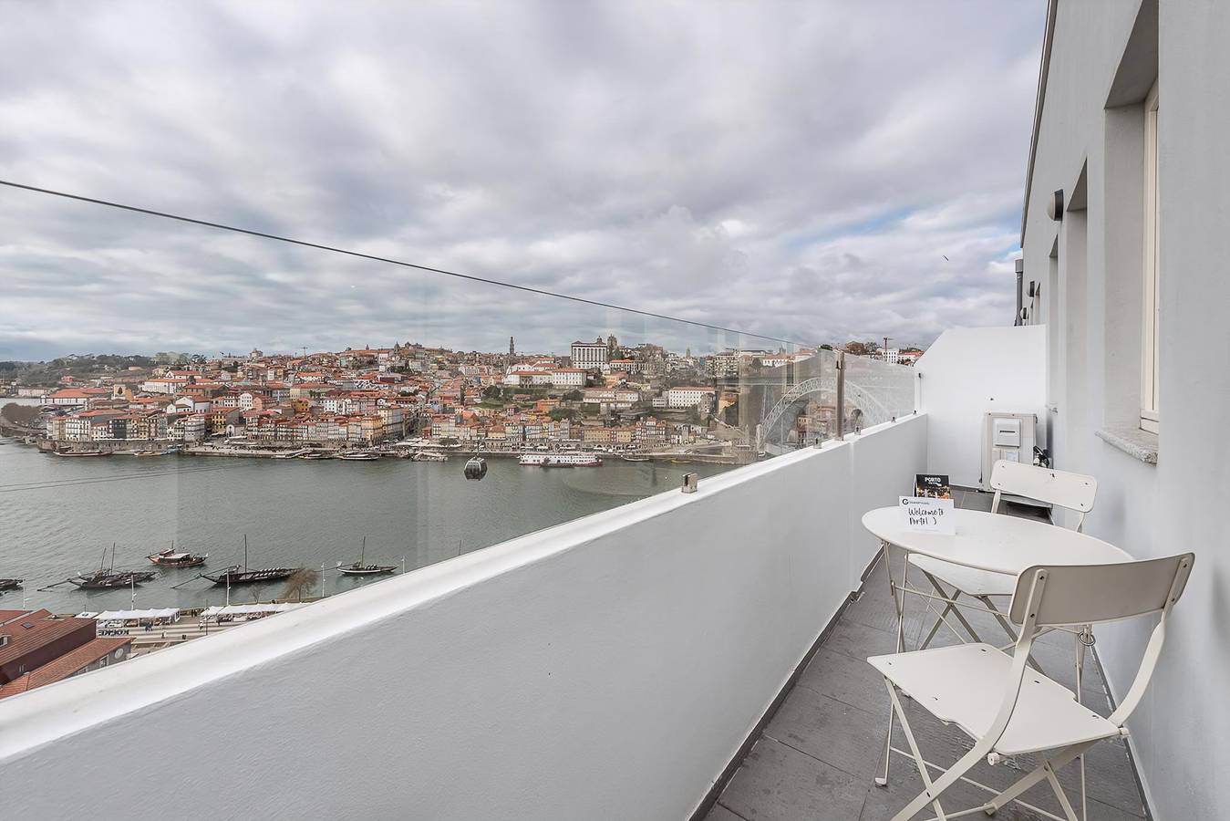 Guestready - Riverview Douro Balcony in Santa Marinha e São Pedro da Afurada, Distrito do Porto