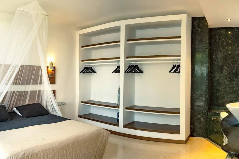 Casa Mila met verwarmd zwembad in El Roque in El Roque, La Oliva