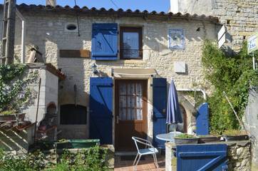 Gîte pour 6 personnes, avec terrasse et piscine, animaux acceptés dans les Deux-Sèvres