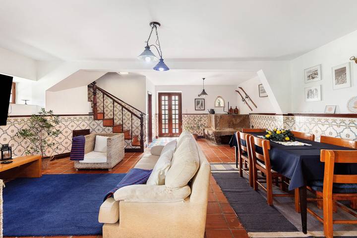 Holiday rental for 9 people, with lake view and balcony as well as garden, with pets in Northern Portugal