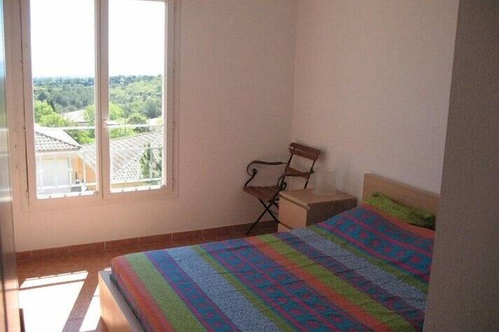 Gîte pour 4 personnes, avec terrasse et piscine à Biot - 2