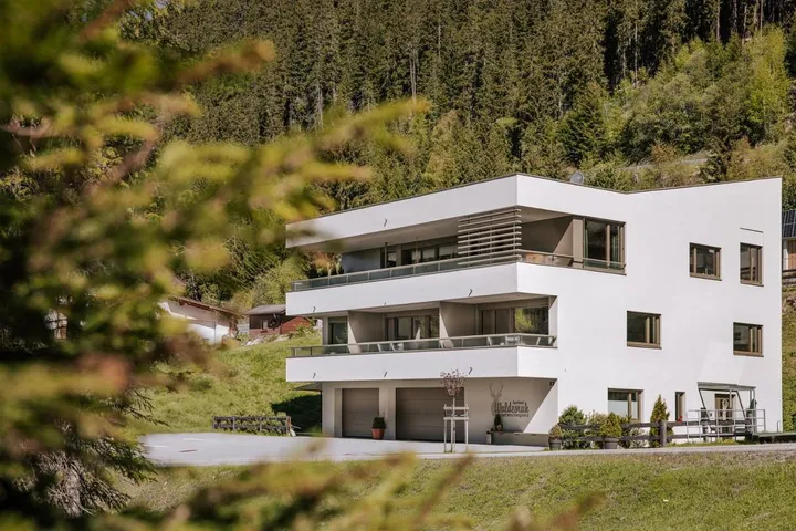 Ferienwohnung für 4 Personen, mit Sauna und Ausblick sowie Garten - 1