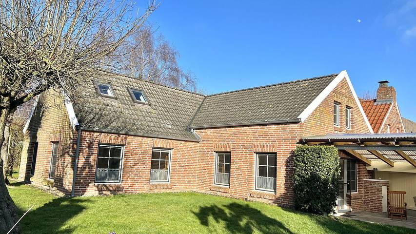 Ferienhaus für 6 Personen, mit Garten in Woltzeten