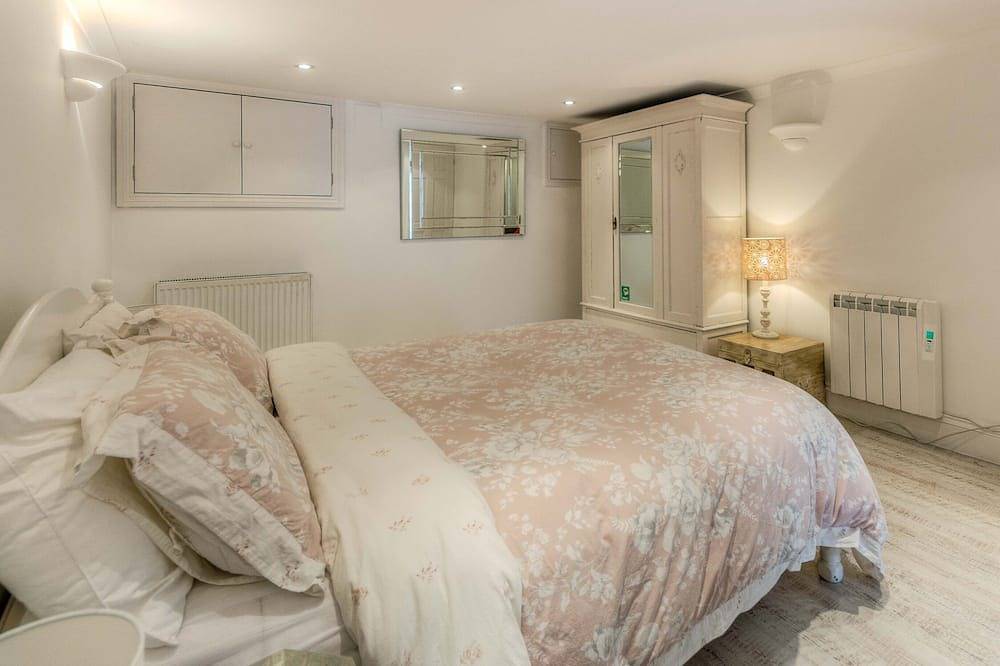 Tarrant St Cottage Arundel in Arundel, South Downs
