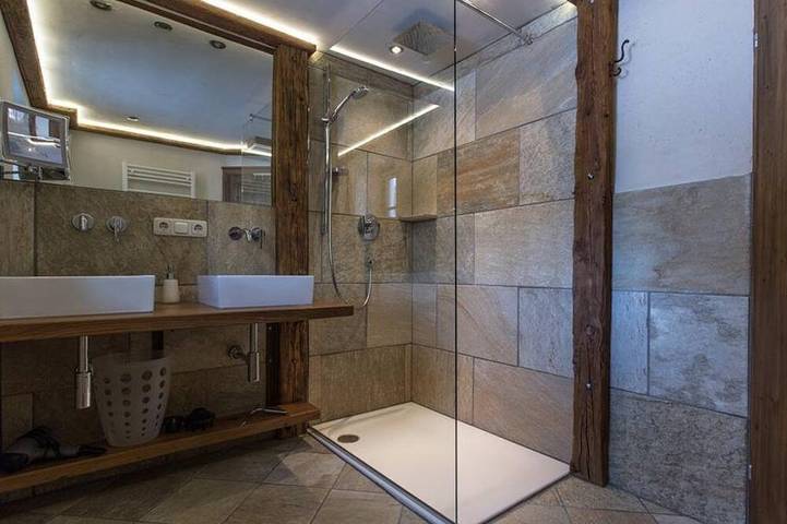 Chalet für 5 Personen, mit Sauna und Garten sowie Balkon in Heiligenblut