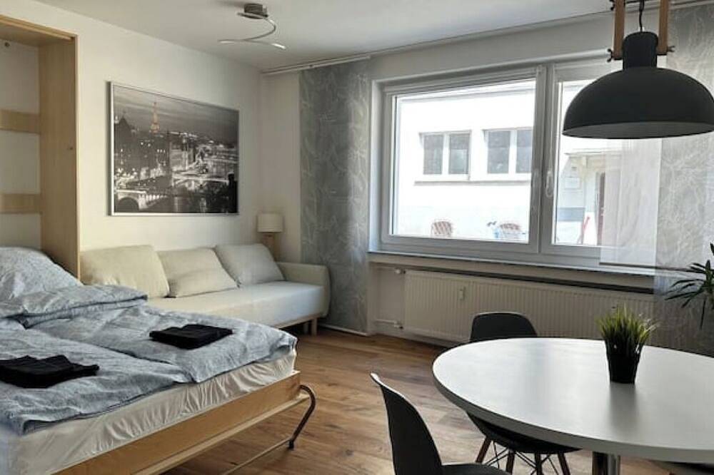 Ganze Wohnung, Gemütliches Apartment + zentrale Lage in Wuppertal, Bergisches Land
