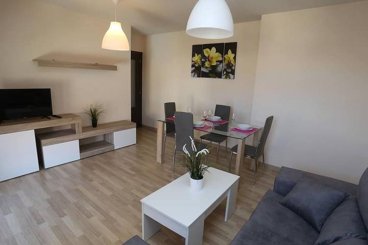 Appartement de vacances pour 4 personnes, avec piscine et terrasse - 1