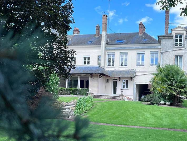 Maison de campagne pour 2 personnes, avec vue ainsi que piscine et jardin à Trie-Château
