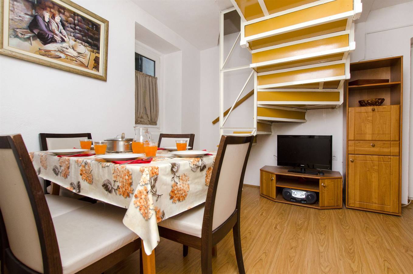 Ganze Wohnung, Apartment Mandic in Omiš (Kroatische Adria), Omis