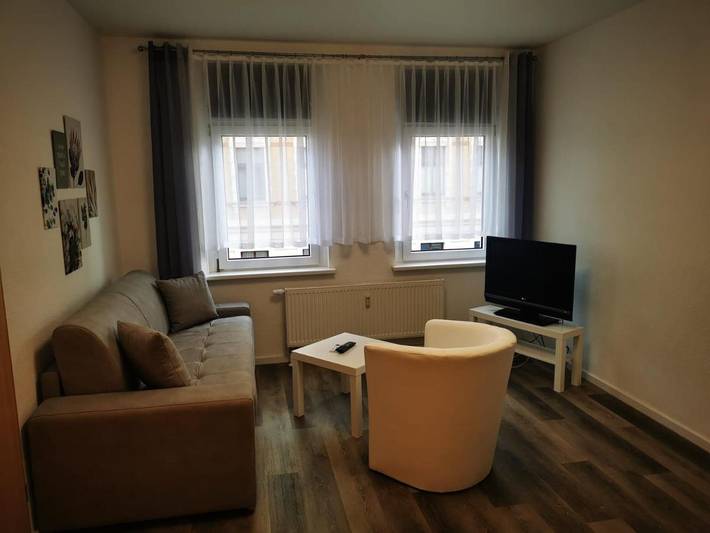 Ferienwohnung für 6 Personen, mit Terrasse am Zwenkauer See