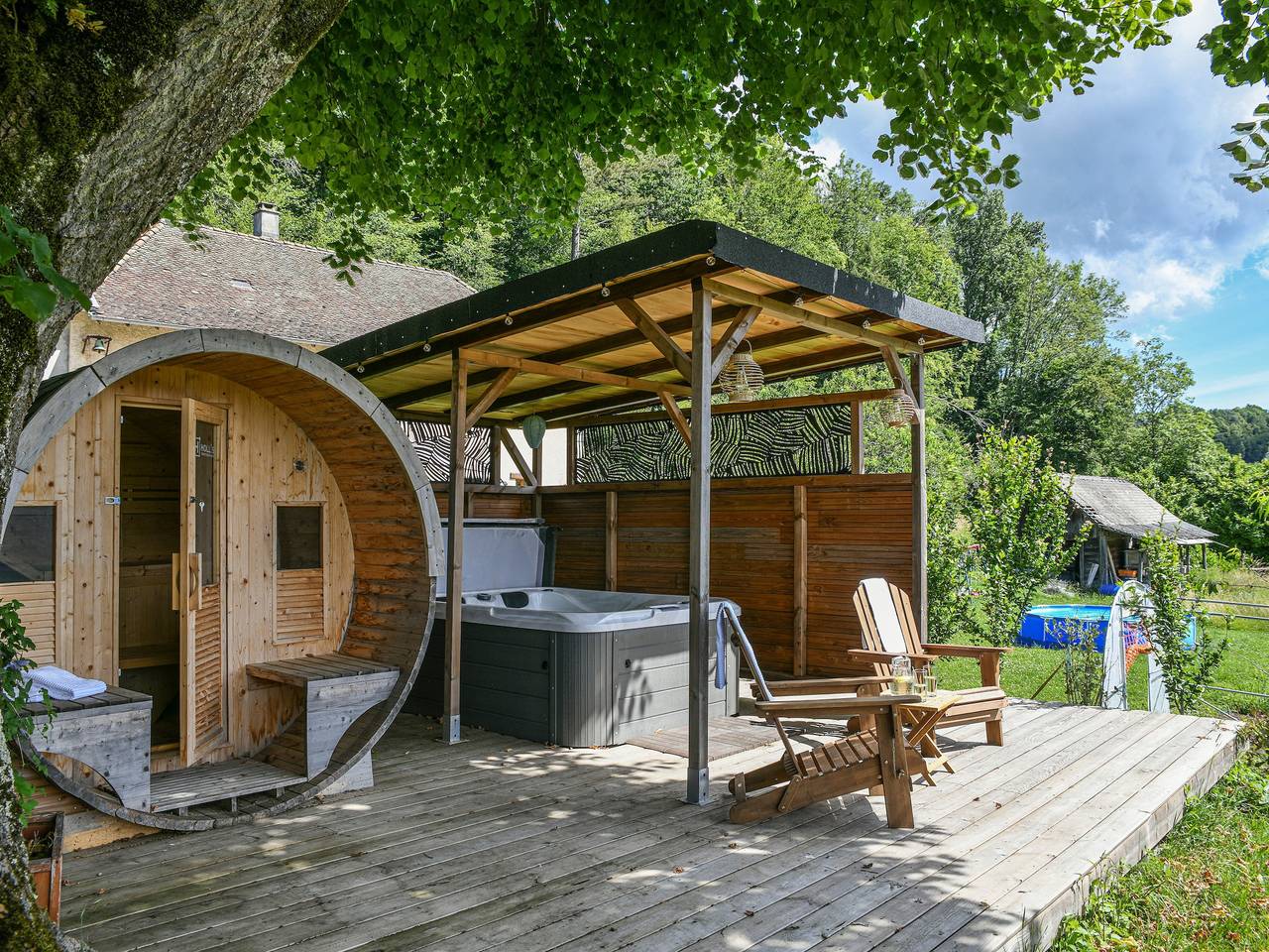 Gastenkamer 'L’attrape-rêves': bergzicht, gedeelde tuin en Wi-Fi, foto 9