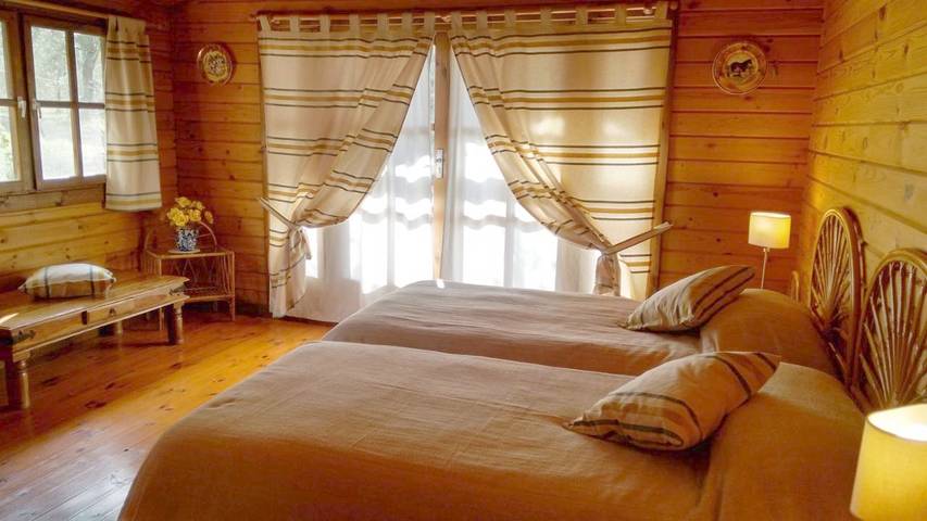 Casa rural para 3 personas, con jardín y piscina, Se admiten mascotas en Valle del Guadalorce - 3