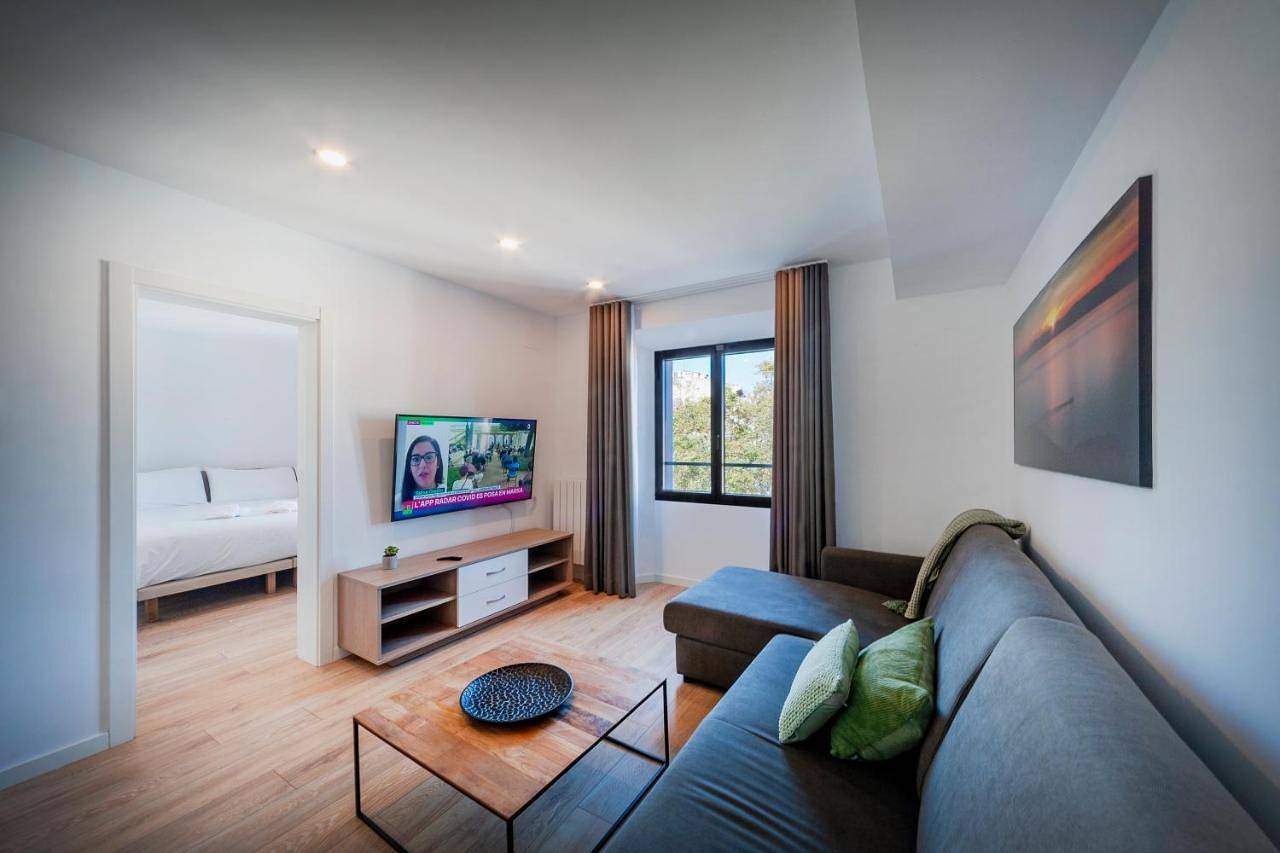 Apartamento entero, One-Bedroom Apartment in Figueras, Alt Empordà
