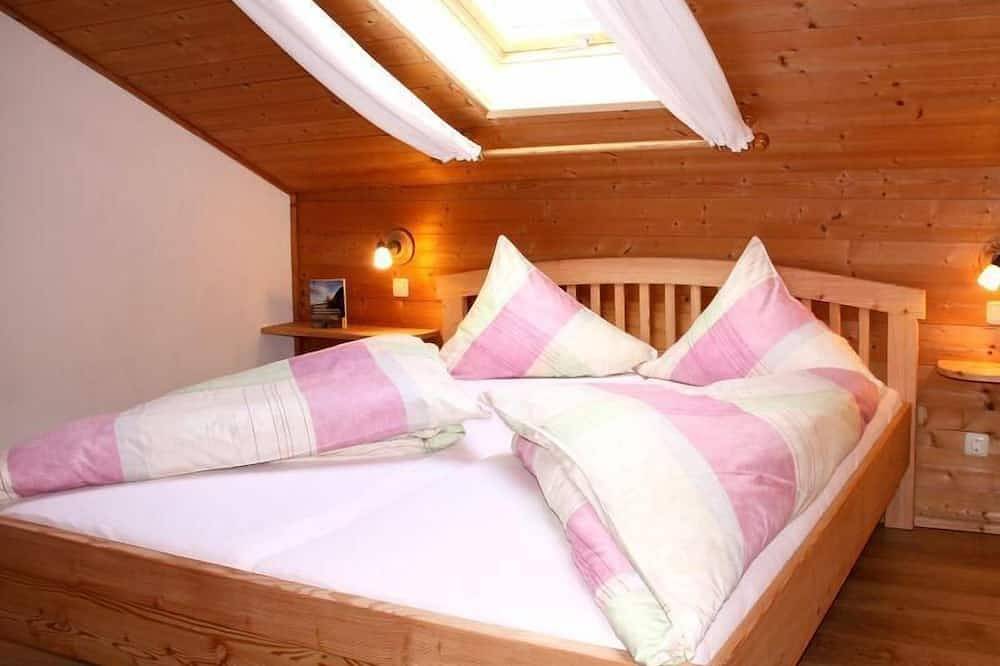 Ganze Wohnung, Ferienwohnung 50m², Bauernhof, Balkon, 2 Schlafzimmer, Wohnküche, Sat-Tv, W-Lan in Frasdorf, Bayerische Alpen