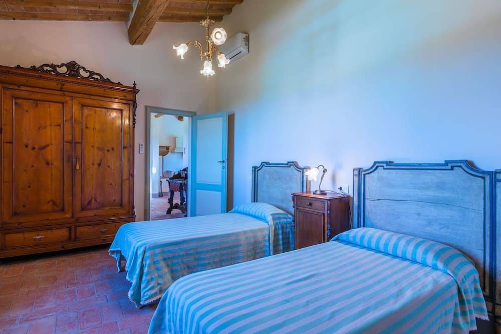 Hel lejlighed, Apartment Cotto in Castiglioncello, Etruscan Kyste