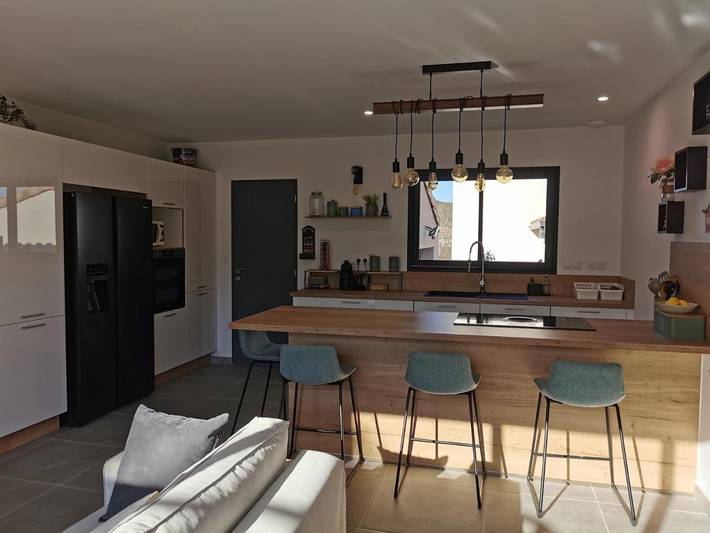 Location de vacances pour 6 personnes, avec jardin et piscine à Cruzy - 4