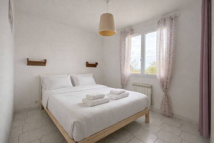 Location de vacances pour 6 personnes, avec jardin à Saint-Aunès - 2