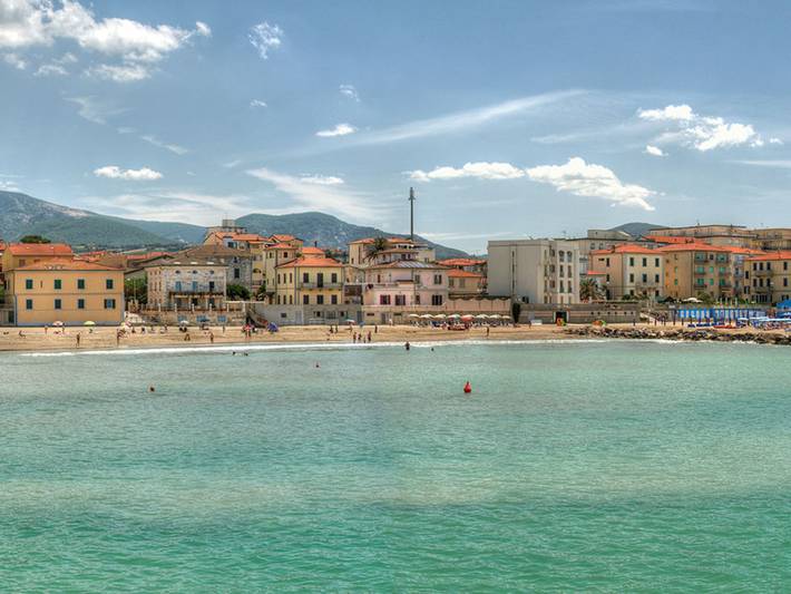 Villa il Pellicano in San Vincenzo, Etruscan Coast