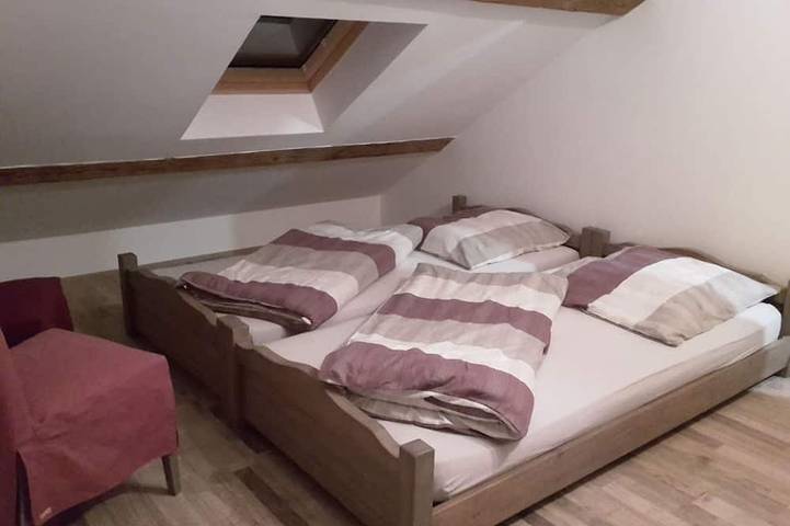 Gîte pour 4 personnes, avec balcon à Plombières - 3