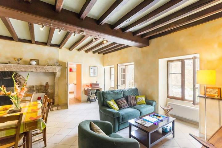 Location de vacances pour 4 personnes, avec Terrasse et Jardin dans Chanceaux