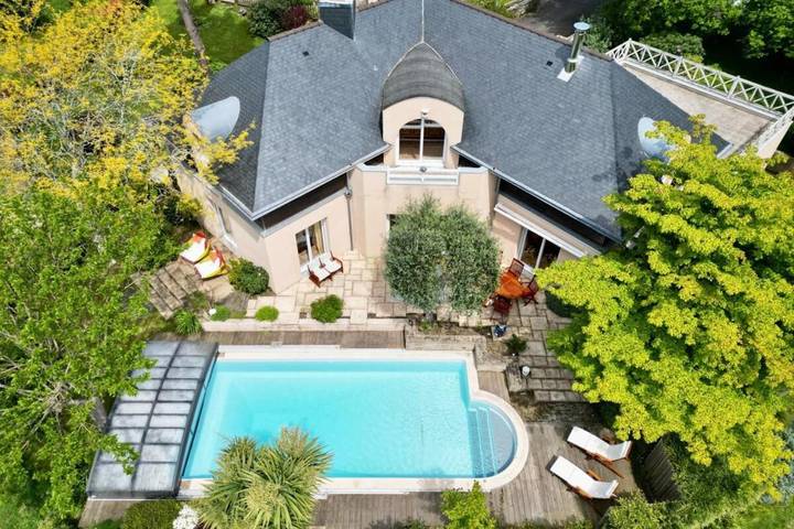 Location de vacances pour 10 personnes, avec jardin ainsi que terrasse et piscine, animaux acceptés à Gestel - 4