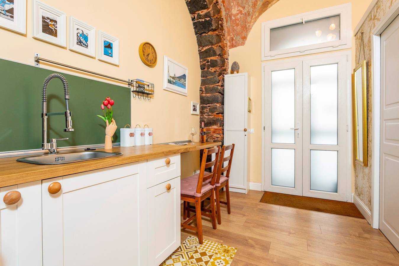 Appartement 'Nirè' met Wi-Fi en airconditioning, foto 13