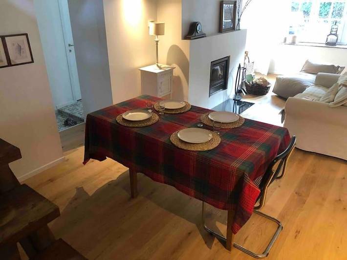 Location de vacances pour 6 personnes, avec terrasse ainsi que jardin et vue sur le lac à Havelange - 2