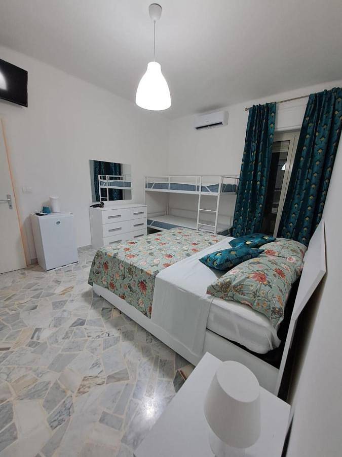 Maison d’hôte pour 4 personnes, avec balcon et vue à Bari - 4