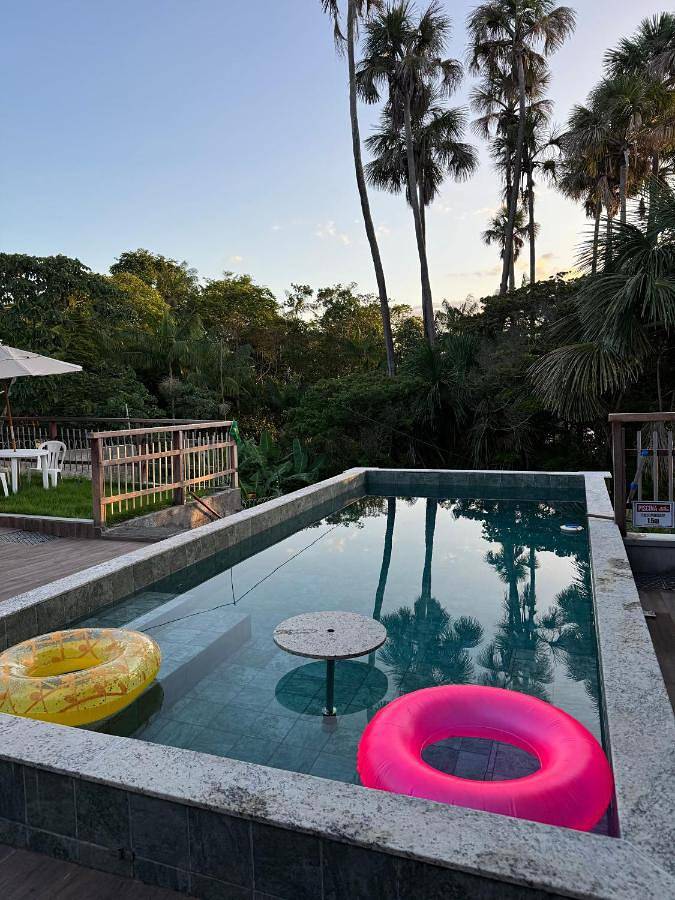 Pousadas para 2 pessoas, com terraço e vista e ainda piscina and jardim, com animais de estimação em Barreirinhas