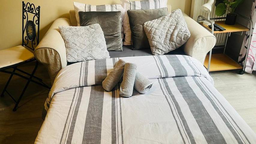 Gîte pour 3 personnes, avec jardin, animaux acceptés à Neuilly-sur-Marne - 2