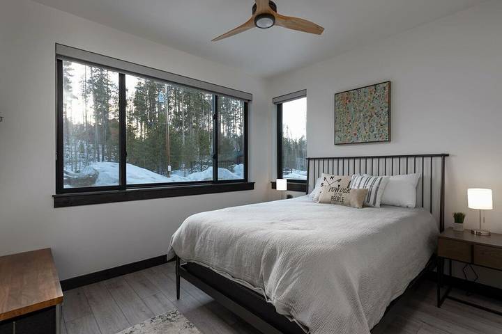 Vacation house for 8 people, with hot tub and balcony in Winter Park