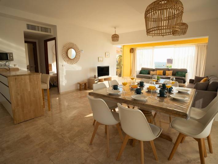 Ganze Ferienwohnung, Ferienwohnung für 6 Personen mit Pool in Sol Andalusi, Alhaurín de la Torre