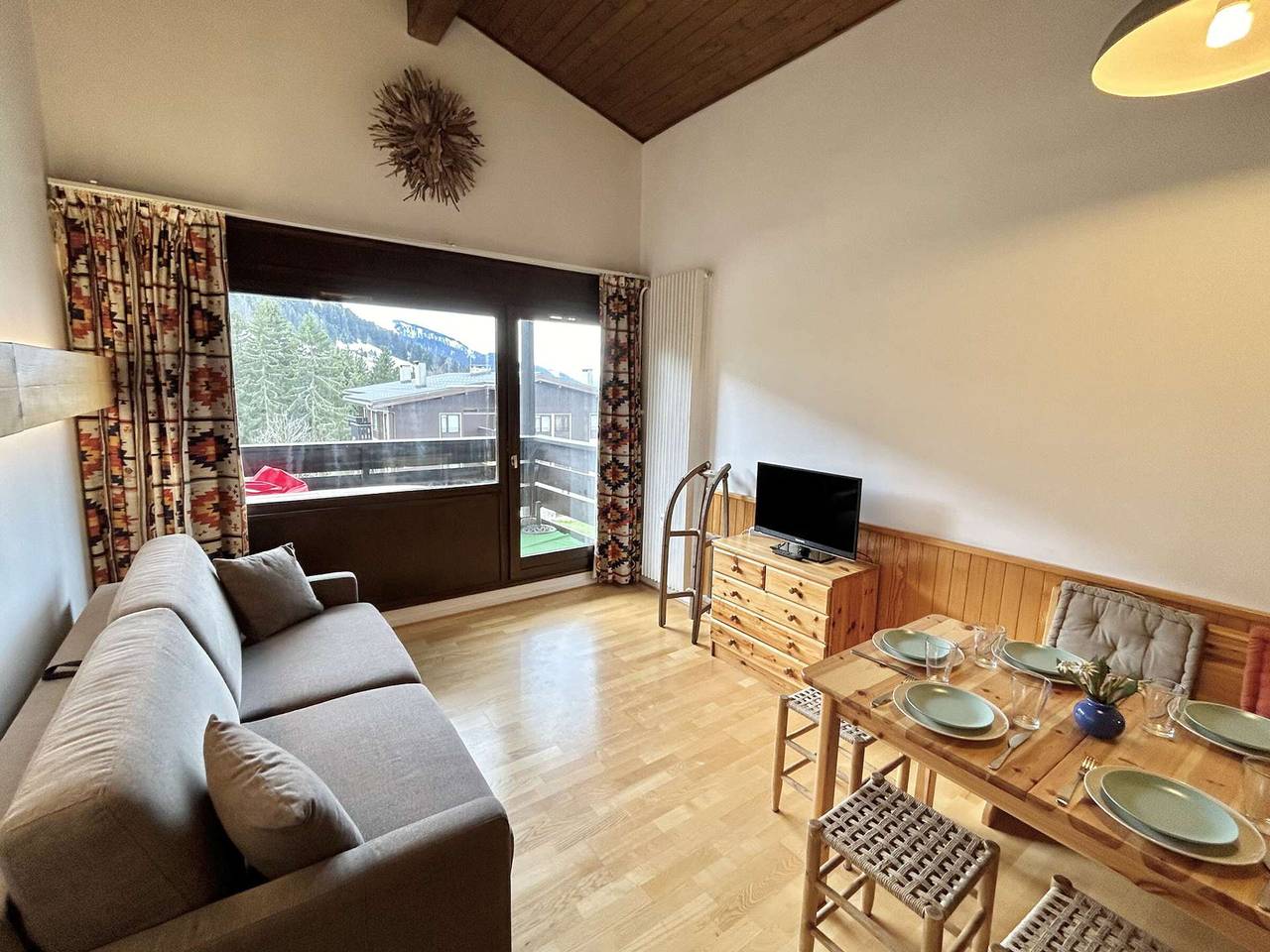 Studio entier, Studio + Alcôve 4 Couchages, Balcon, Parking, Skis - Proche Rochebrune, Megève in Megève, Pays du Mont-Blanc