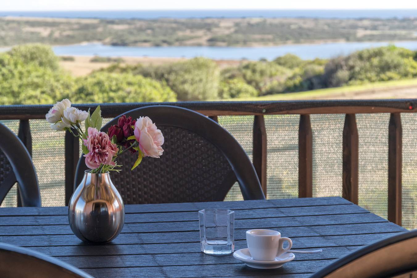 Ganze Wohnung, Ferienwohnung "Bilocale Ciclamino" mit Pool, Garten & Terrasse in Stagno di Casaraccio, Punta De Su Turrione
