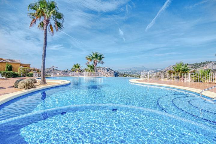 Apartamento de vacaciones para 4 personas, con piscina para niños y jardín - 1