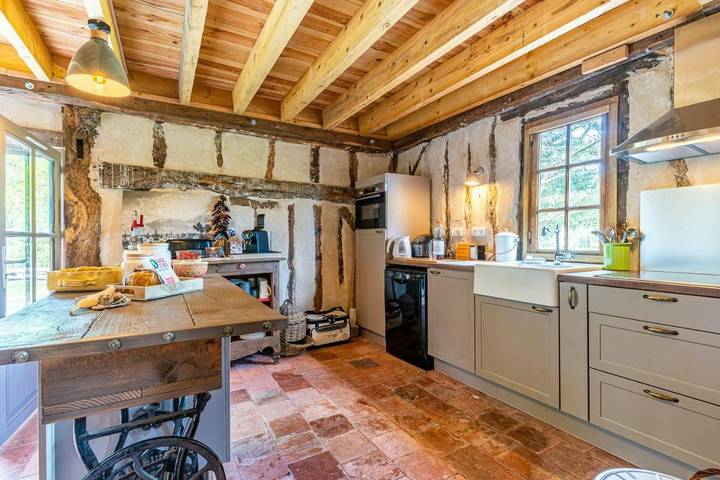 Location de vacances pour 6 personnes, avec jardin et jacuzzi ainsi que piscine et terrasse à Trensacq - 4