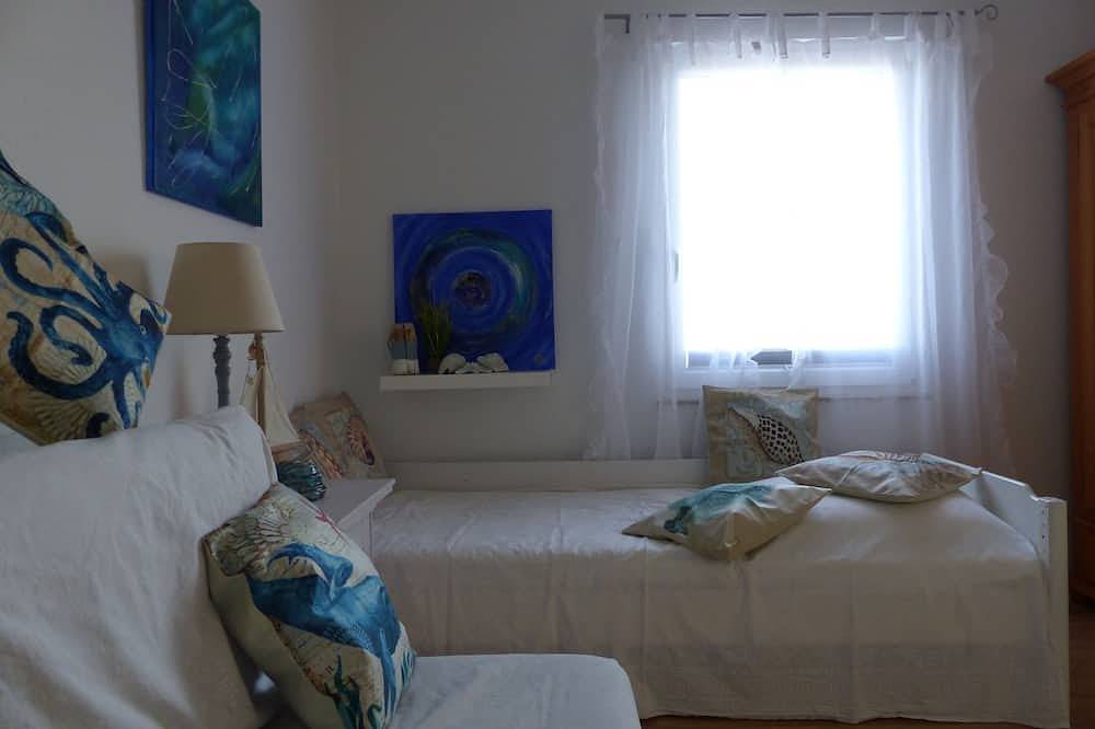 Haus Ostseemuschel, 1 Minute zu Fuß zum Strand, 2 Terrassen und Sauna in Gramkow, Hohenkirchen