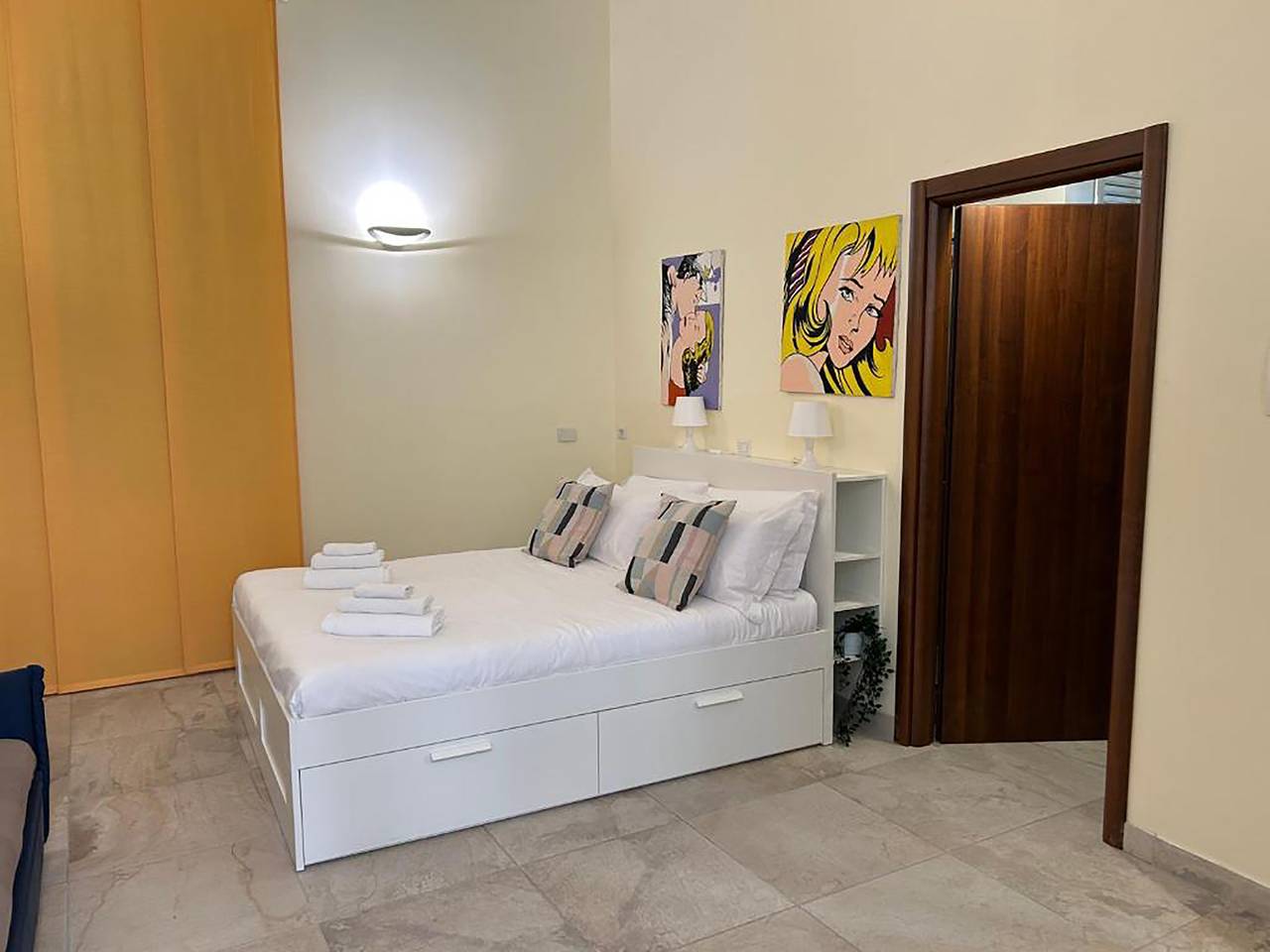 Ganze Wohnung, Independent Rooms by Ghor in Rom Zentrum, Rom