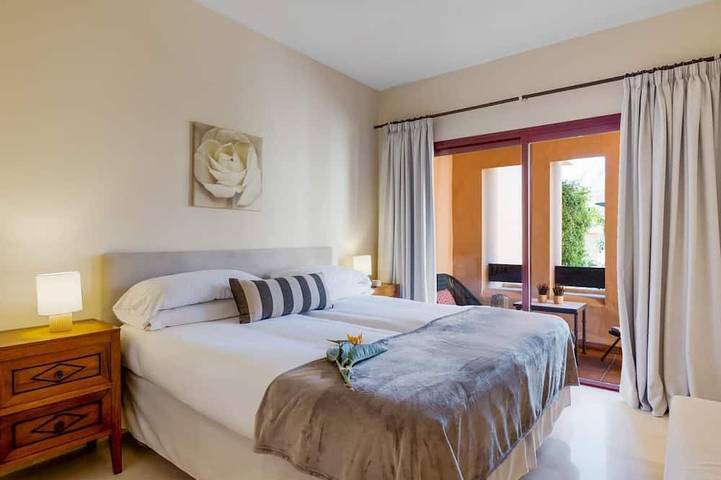 Ganze Wohnung, Wohnung in erster Reihe | Bahía Alcántara 6.1.1 in San Pedro de Alcántara, Marbella