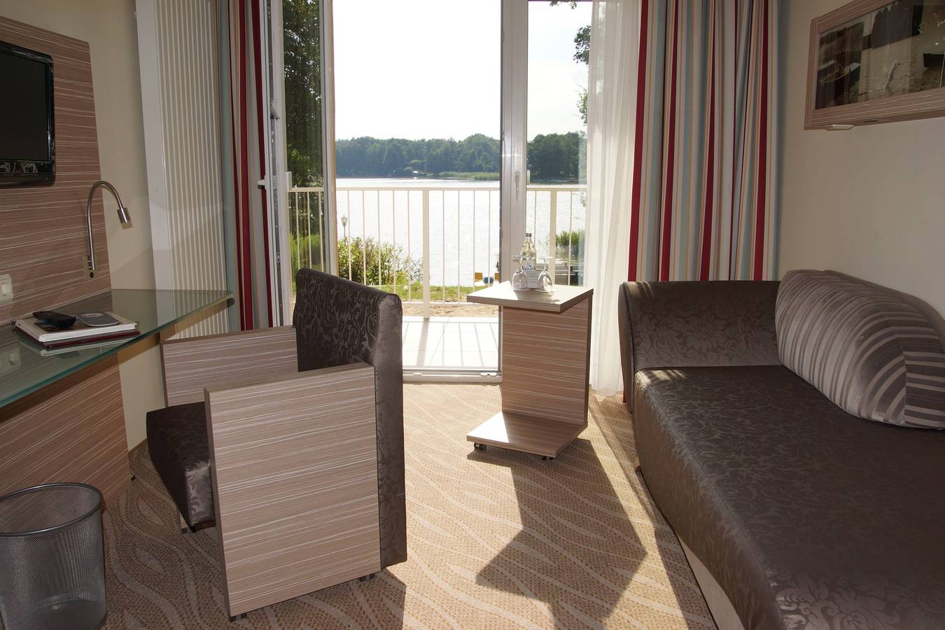 Hotel am Untersee - Doppelzimmer Komfort, ohne Seeblick, Dusche/Wc in Bantikow, Wusterhausen/Dosse