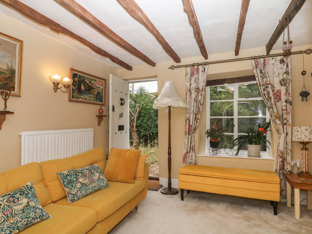 Mei's Cottage in Exeter, Devon