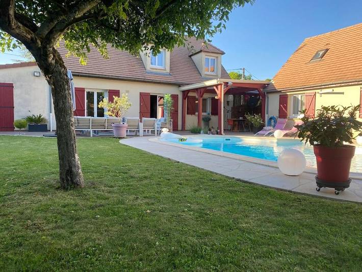 Location de vacances pour 5 personnes, avec balcon et piscine à La Grande-Paroisse - 2
