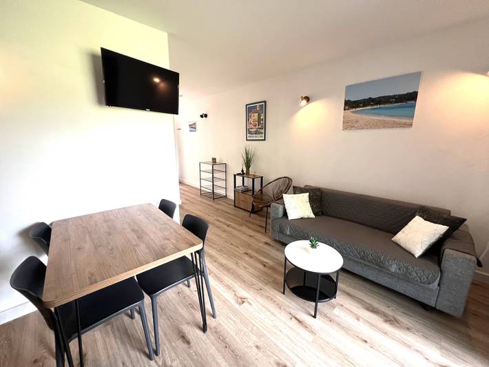 Location de vacances pour 4 personnes, avec terrasse et jardin dans Cala Rossa