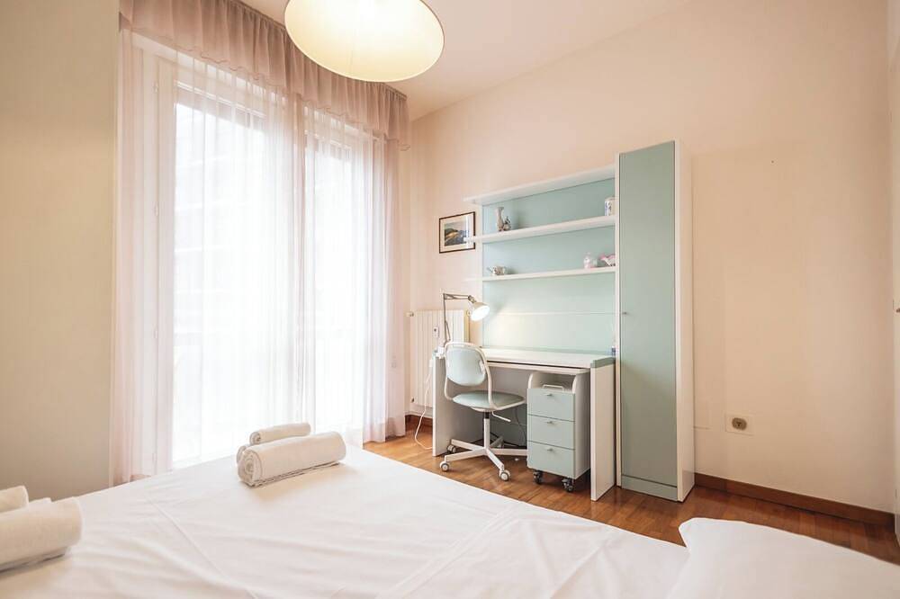 Appartamento intero, \"Royale Melody elegante e spazioso appartamento situato nei pressi del centro in Ravenna, Provincia di Ravenna