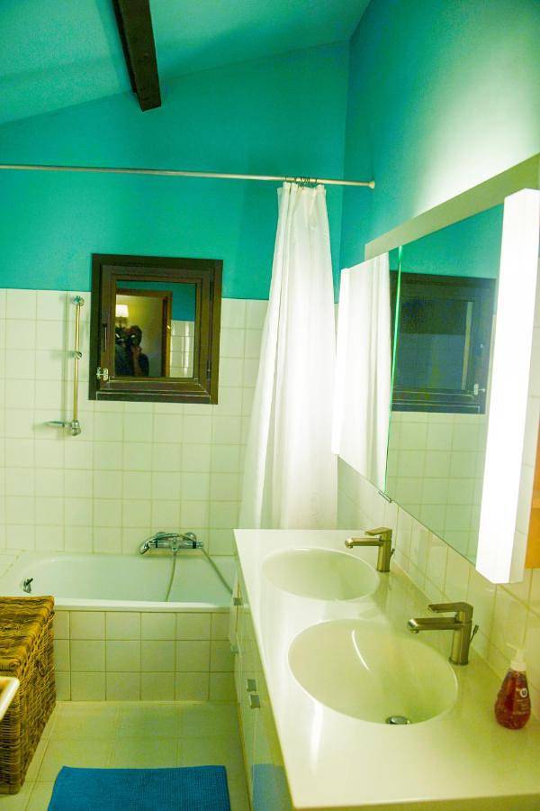 Location de vacances pour 14 personnes, avec sauna et jardin ainsi que vue et piscine à Canet (Hérault) - 2