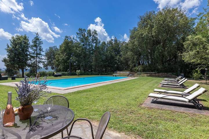 Villa für 14 Personen, mit Garten und Pool - 1