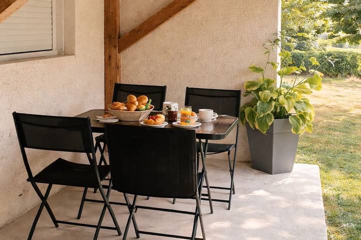 Gîte pour 4 personnes à Léoville