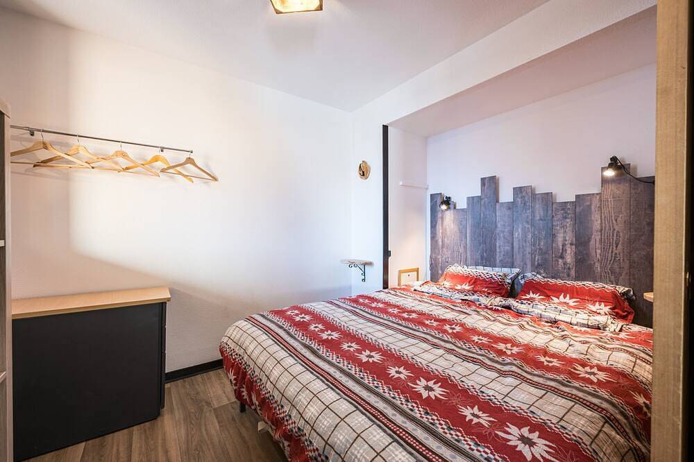 Entire apartment, La Marmotte des Sybelles - Pistes à 50 m in Saint-Jean-d'Arves, Saint-Jean-de-Maurienne region