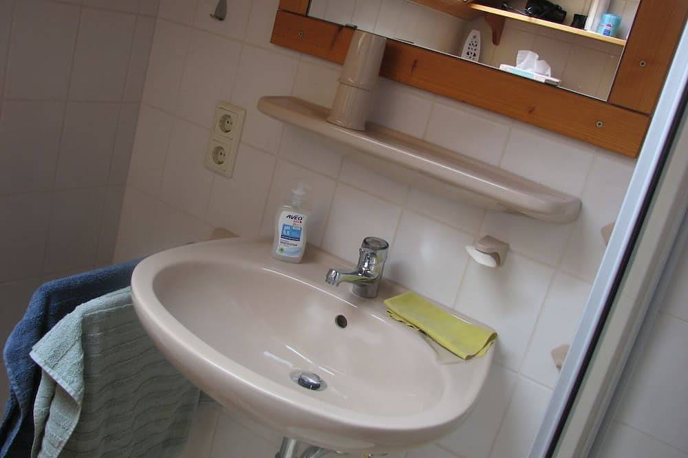 Ganze Wohnung, Gemütliche  2- Zimmerwohnung im Herzen des Hochschwarzwaldes. Haustierfreundlich in Grafenhausen, Südschwarzwald