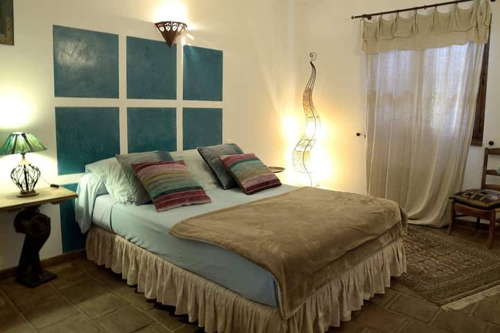 Location de vacances pour 8 personnes, avec jardin et balcon, animaux acceptés à Saint-Maximin-la-Sainte-Baume - 3